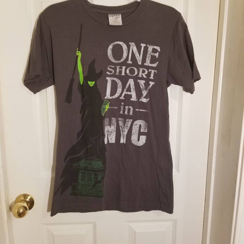 Graphic t-shirt
